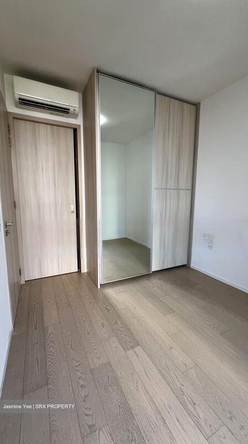Ellington Square (D20), Condominium #515692081